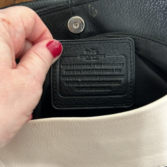 Coach Bag Purse Phoebe Hobo with snakeskin straps navy white with gold hardware - Picture 5 of 17